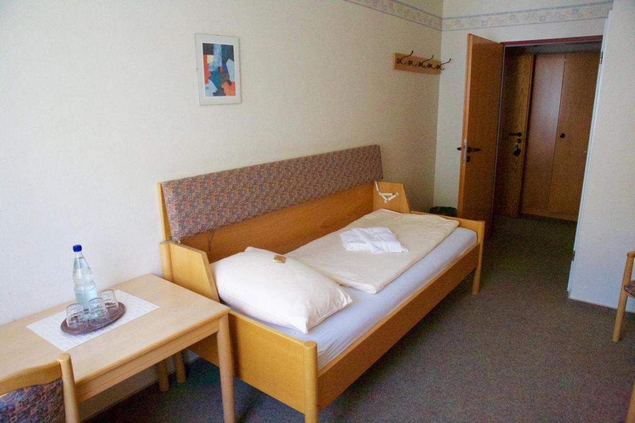 Cvjm-Elsenburg Gaestehaus Kaub Esterno foto